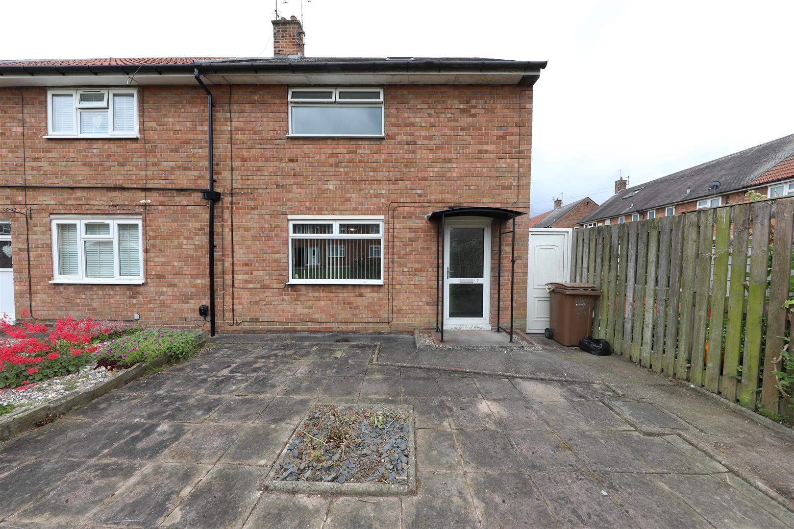 Property & Houses for Sale & Let in Hull Symonds & Greenham